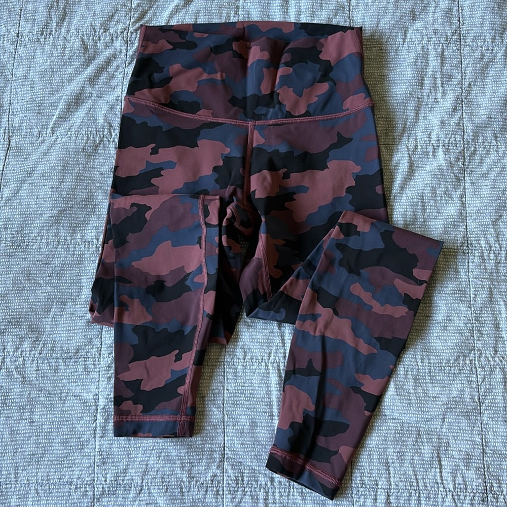 Wunder Under High rise tight 28”